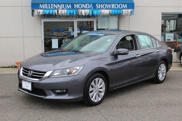 Pre owned honda accord coupe ex #6